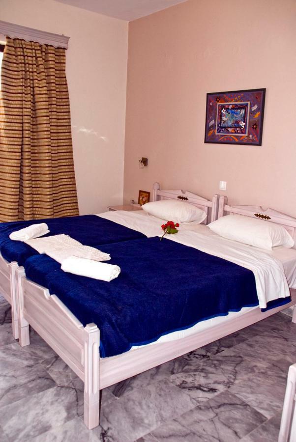 Erietta Apartments Karpathos Town  Exterior photo